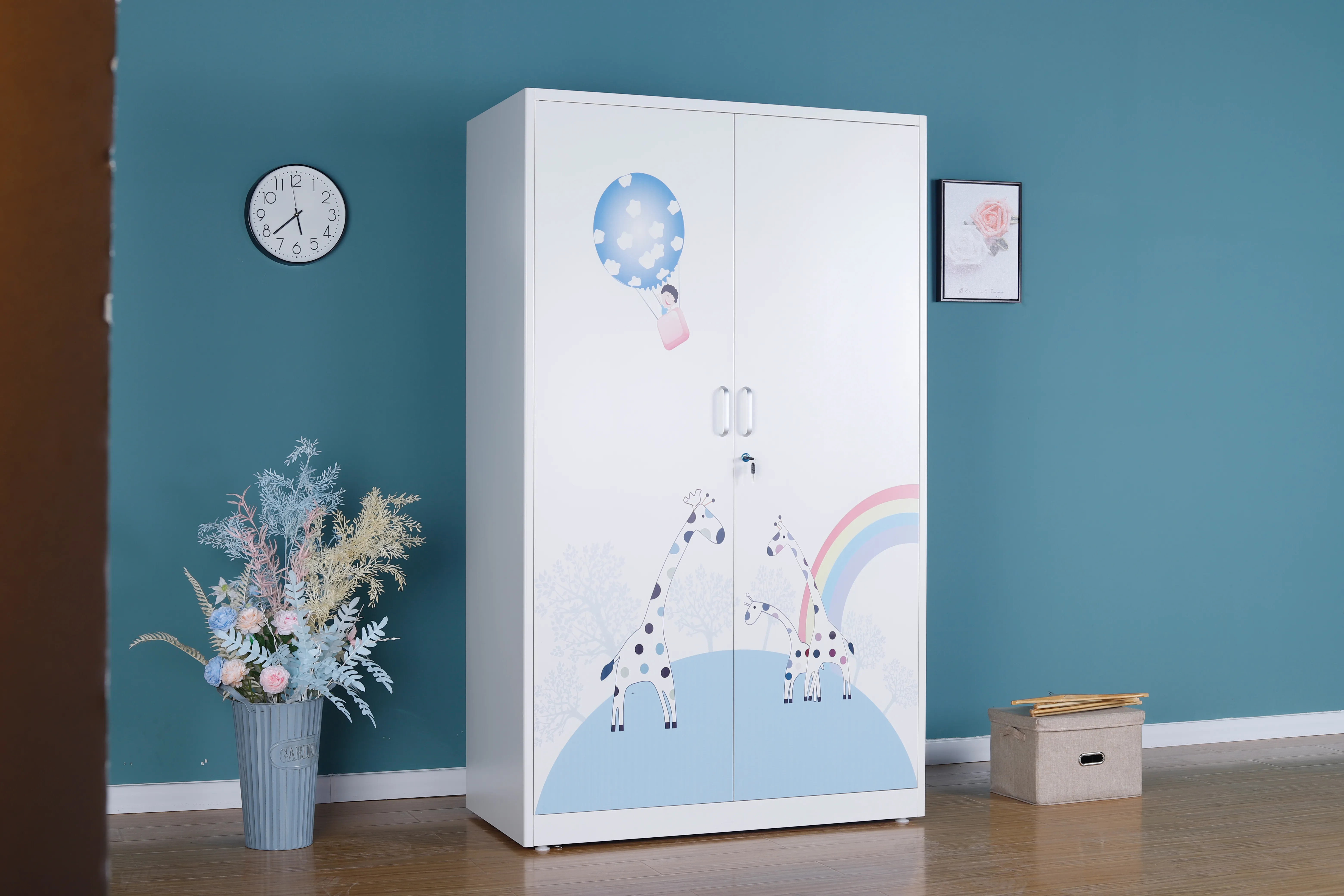 Swing door steel cupboard
